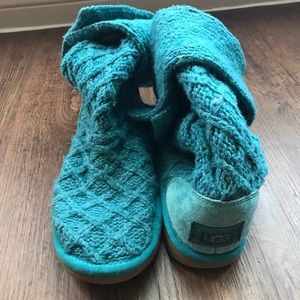 Knitted UGGs Size 6